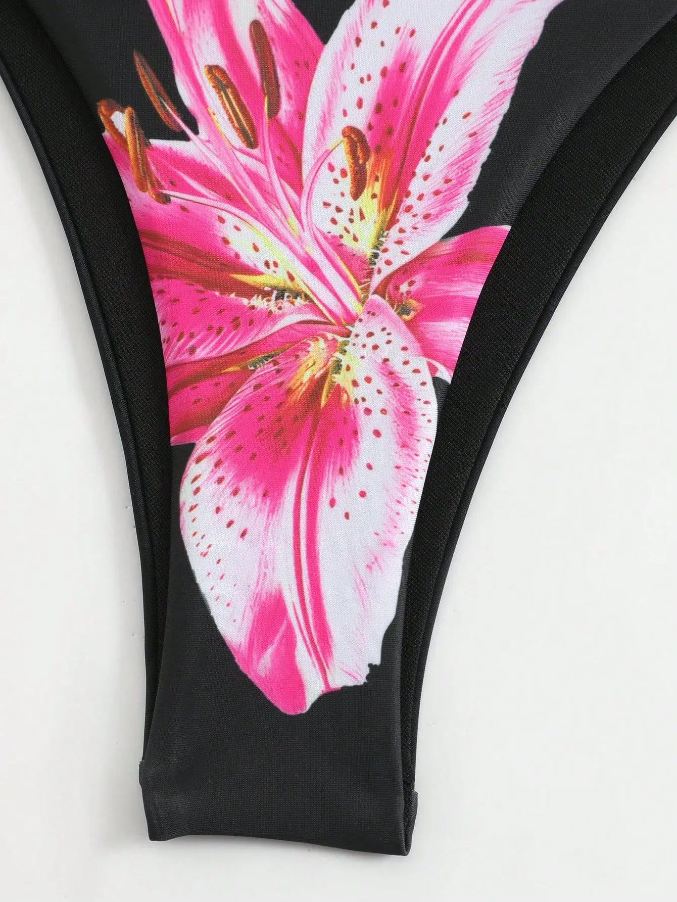 Bikini 3-częściowe z kwiatowym wzorem